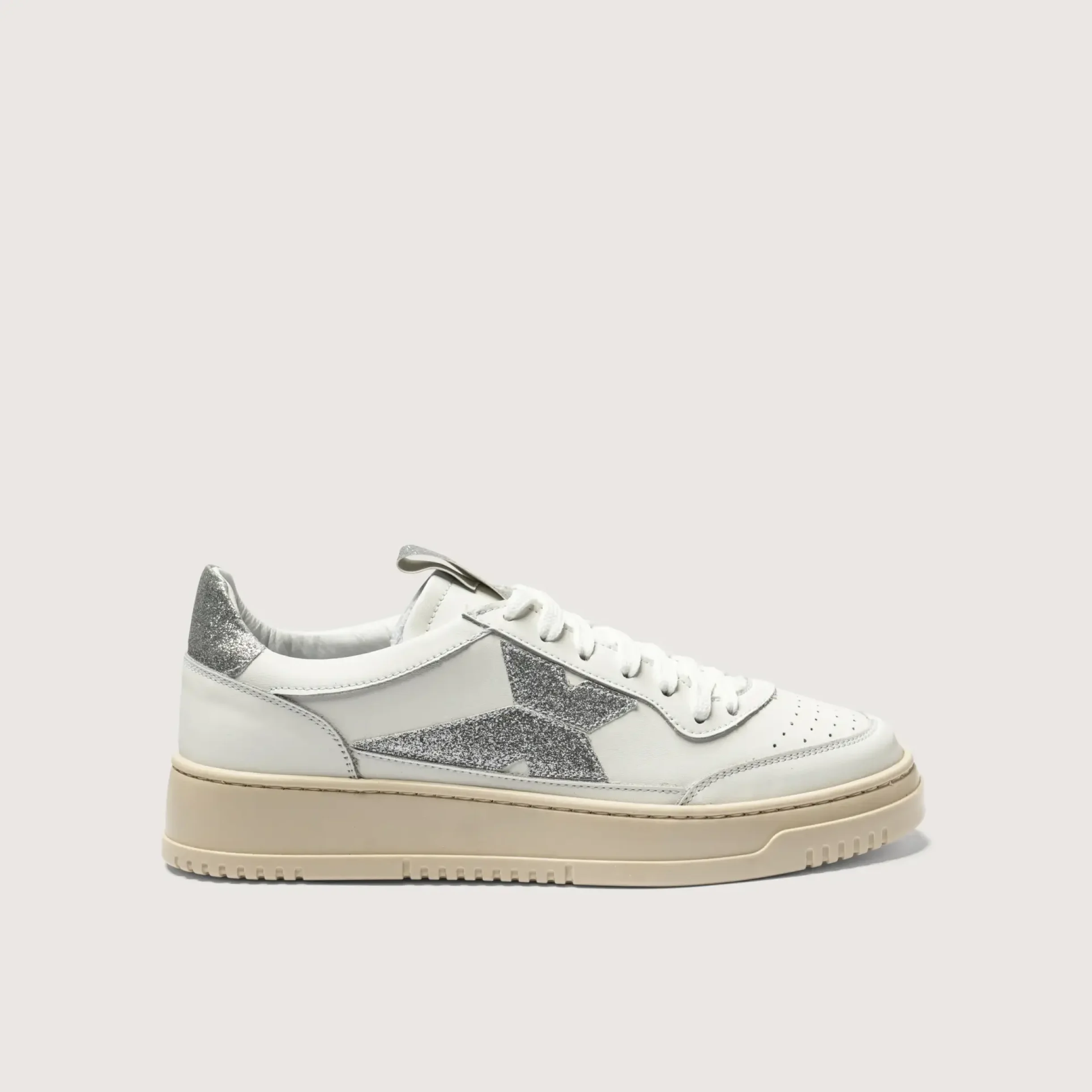 Sneaky one - White / Silver